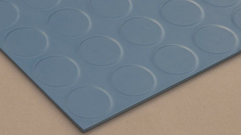 Rubber floor tiles